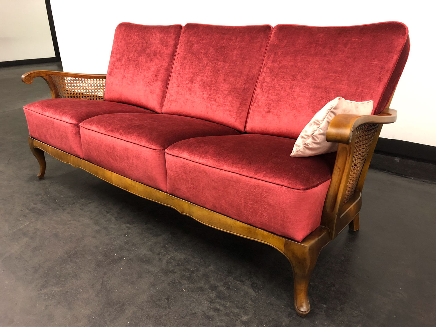 rotes Sofa