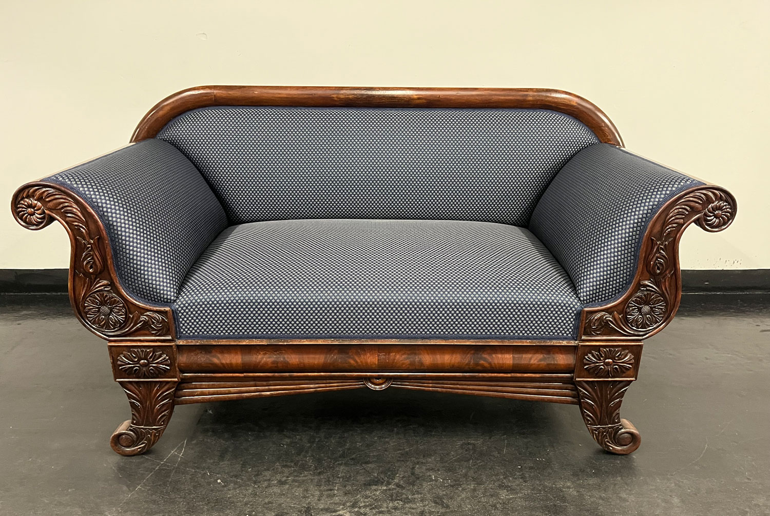 Sofa mit neuer Polsterung