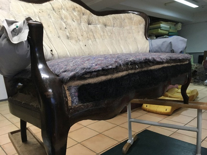 Auffüllung mit vorhandenem und neuem Rosshaar